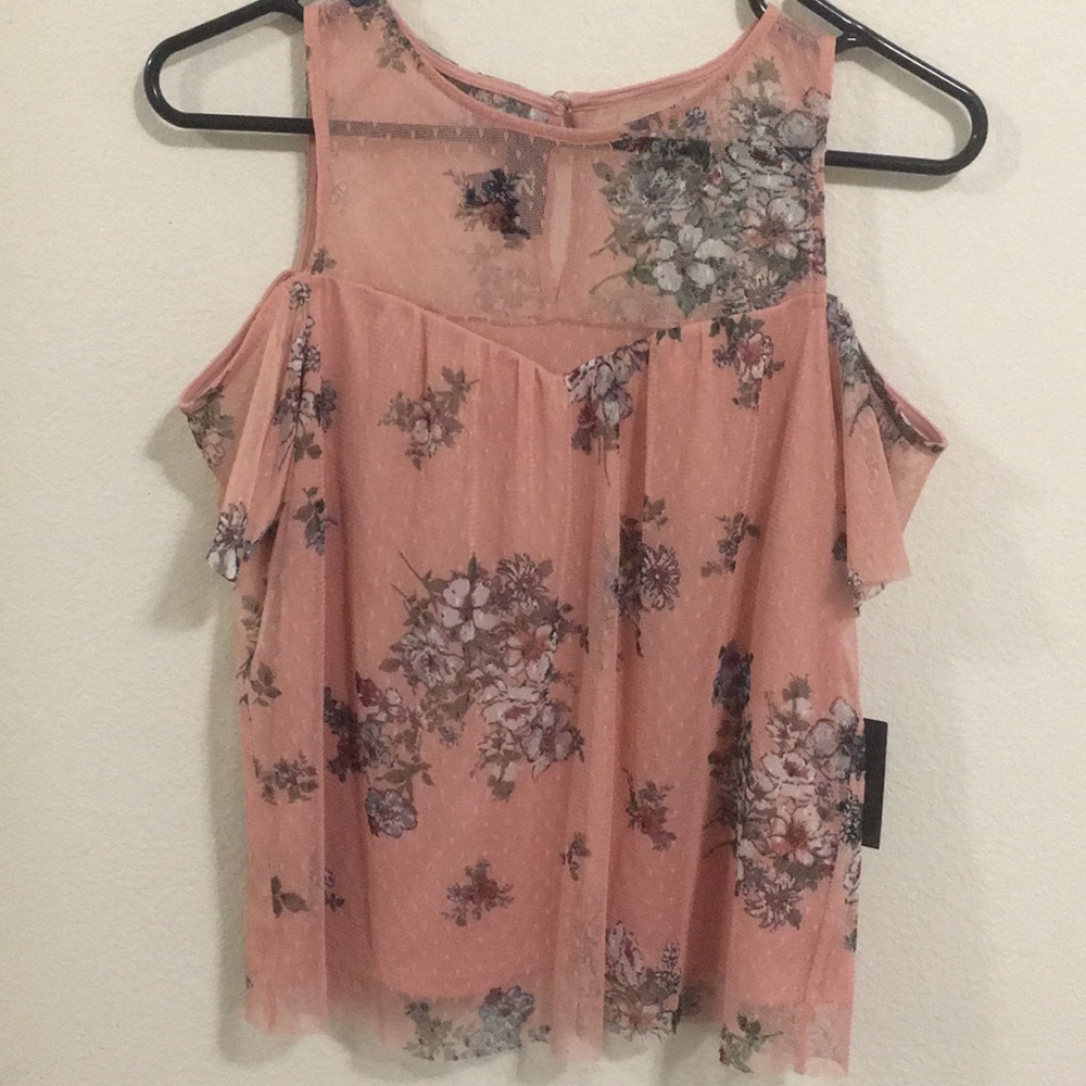 NWT IZ Byer Floral Cold Shoulder Top - Picture 6 of 6